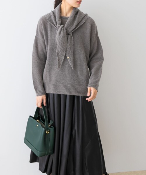 URBAN RESEARCH ROSSO（アーバンリサーチロッソ）の「F by ROSSO　ヘアリーニットプルオーバー+ニットスカーフ（ニット/セーター・レディース・OFF WHITE/BEIGE/GRAY・FREE）」の15枚目の写真