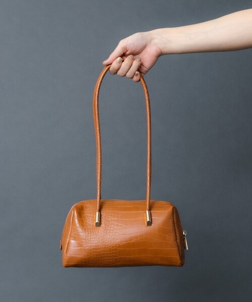 SENSE OF PLACE by URBAN RESEARCH（センスオブプレイスバイアーバンリサーチ）の「クロコライクスクエアバッグ（ハンドバッグ・レディース・BLACK/BROWN/ORANGE・one）」の3枚目の写真