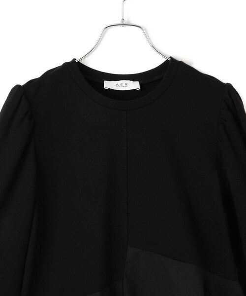 ADAM ET ROPE'(アダムエロペ)の「【WEB限定】・【定番】フリルペプラムロングスリーブカットソー(Tシャツ/カットソー・レディース・ブラック/ホワイト・F)」の22枚目の写真