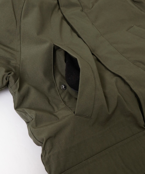 URBAN RESEARCH Sonny Label（アーバンリサーチサニーレーベル）の「carhartt　W VAIL PARKA（マウンテンパーカー・レディース・Cypress/BLACK・S/M）」の10枚目の写真