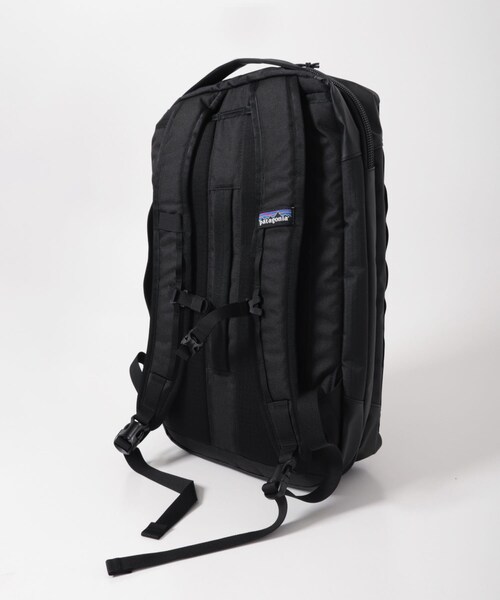 URBAN RESEARCH DOORS（アーバンリサーチドアーズ）の「patagonia　Black Hole Micro MLC（バックパック/リュック・メンズ・BLK/NGRY/SMDB・one）」の6枚目の写真
