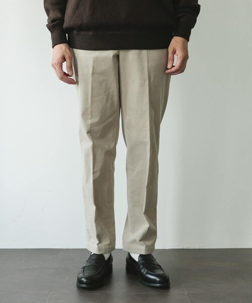URBAN RESEARCH DOORS（アーバンリサーチドアーズ）の「『UR TECH』コーデュロイトラウザー（その他パンツ・メンズ・OFF/BROWN/CHARCOAL/NAVY・S/M/L/XL）」の14枚目の写真