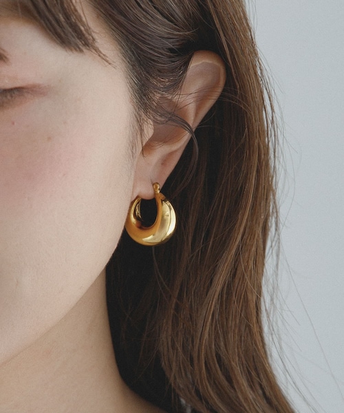 URBAN RESEARCH Sonny Label（アーバンリサーチサニーレーベル）の「ステンレスボリュームフープピアス（ピアス（両耳用）・レディース・シルバー/ゴールド・One）」の2枚目の写真