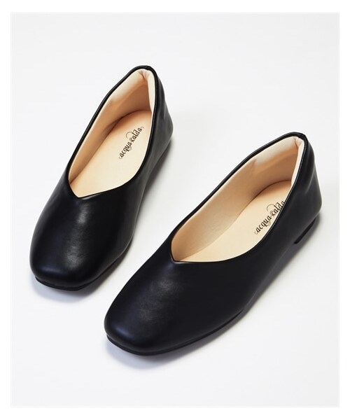 nissen（ニッセン）の「【ゆったり幅広】やわらかＶカットフラットパンプス（低反発中敷）（ワイズ４Ｅ）（パンプス・メンズ・黒(スムース)/シャンパンゴールド/シルバー/くすみパープル/くすみブルー/オーク(クロコ型押し)/黒(スエード調)/ゼブラ柄・M=23.0~23.5cm/4E/L=24.0~24.5cm/4E/LL=25.0~25.5cm/4E/3L=26.0~26.5cm/4E）」の5枚目の写真