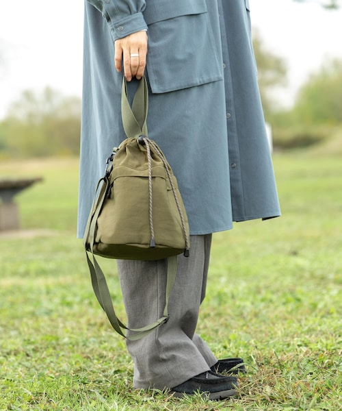 EKAL（エカル）の「TINY GARDEN PRODUCTS　ストロール2WAYバッグ（ショルダーバッグ・レディース・IVORY/BLACK/KHAKI/L.GREEN・one）」の3枚目の写真