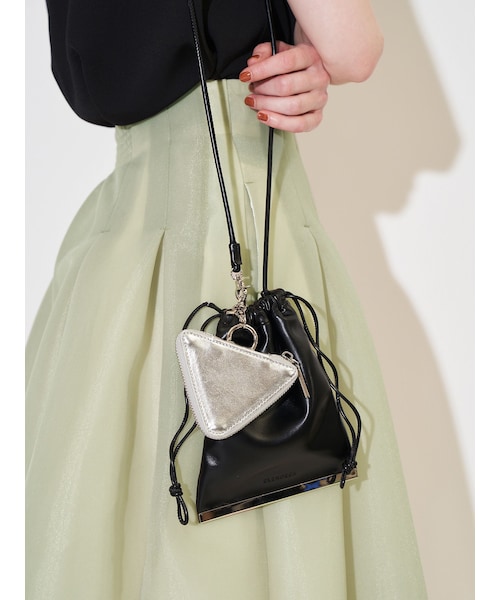 ELENDEEK（エレンディーク）の「MULTI SHOULDER BAG（ショルダーバッグ・レディース・オフホワイト/ブラック/ボルドー/ブラウン/シルバー・F）」の8枚目の写真