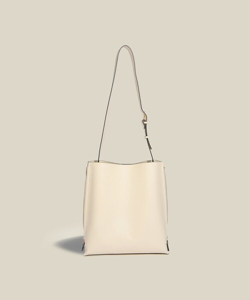 ROPE'(ロペ)の「【E'POR】Y BAG Shoulder Medium【軽量】(ショルダーバッグ・レディース・ライトグレー/キナリ・F)」の22枚目の写真