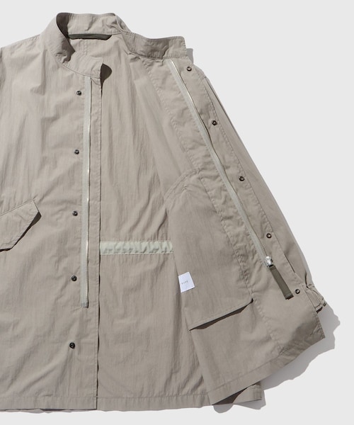 ADAM ET ROPE'（アダムエロペ）の「ナイロンタッサー ショートモッズコート（モッズコート・メンズ・ブラック/グレー・L/M）」の9枚目の写真