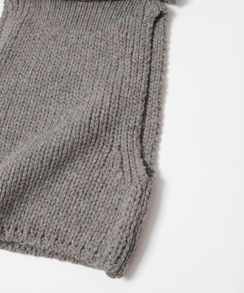 URBAN RESEARCH（アーバンリサーチ）の「AMOMENTO　HAND KNITTED VEST（ベスト・レディース・ECRU/GREY・S）」の8枚目の写真
