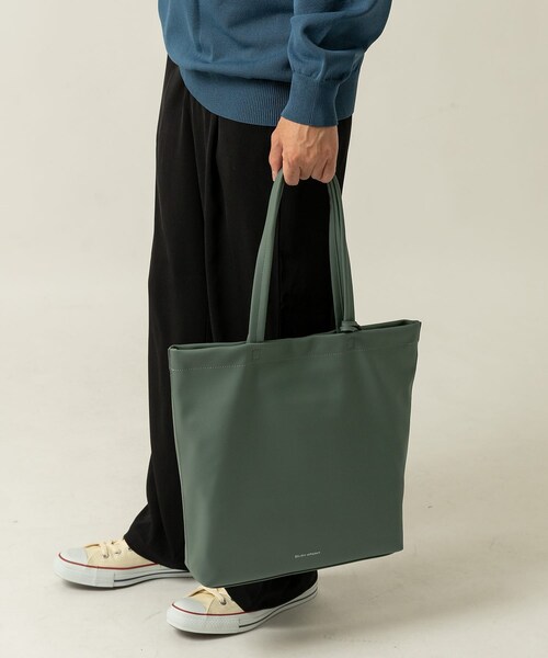 ITEMS URBANRESEARCH(アイテムズ アーバンリサーチ)の「フェイクレザー トートバッグ(トートバッグ・メンズ・GRN/BLK/BRN・-)」の14枚目の写真