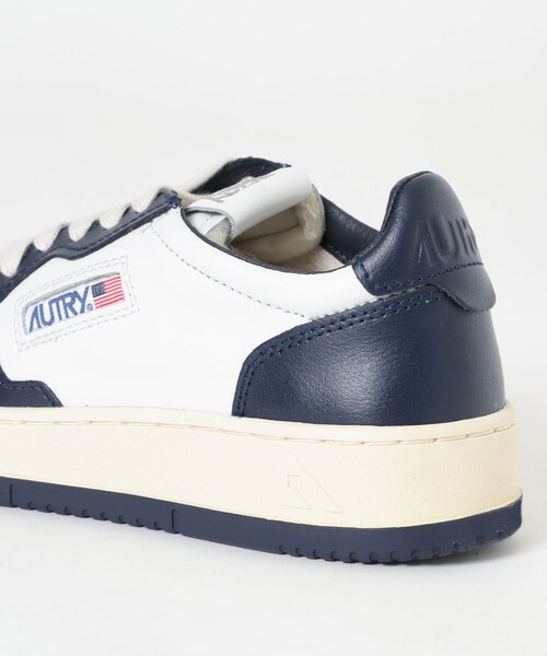 URBAN RESEARCH（アーバンリサーチ）の「AUTRY　Medalist（スニーカー・レディース・WHT/BLUE・37/38/39）」の7枚目の写真