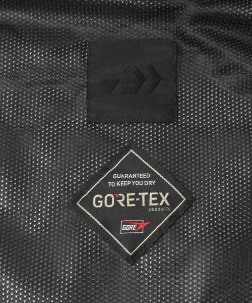 URBAN RESEARCH（アーバンリサーチ）の「DAIWA PIER39　GORE-TEX TECH MIL SHELL JACKET（マウンテンパーカー・メンズ・BLACK・M/L/XL）」の13枚目の写真
