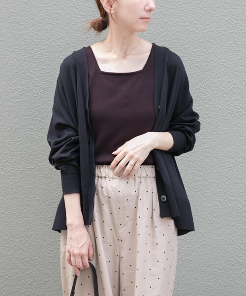 ITEMS URBANRESEARCH(アイテムズ アーバンリサーチ)の「『洗濯可』2WAYニットタンクトップ(ニット/セーター・レディース・OFF/GRN/BLK/BRN/BRD・Free)」の14枚目の写真