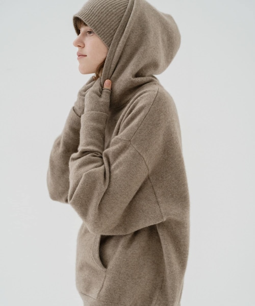 URBAN RESEARCH（アーバンリサーチ）の「dDdDdDd　CASHMERE VINTAGE HOODIE（ニット/セーター・メンズ・DARK GRAY/PURE BEIGE・S/M/L/XL）」の3枚目の写真