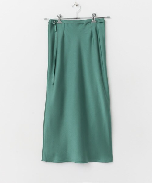 URBAN RESEARCH ROSSO（アーバンリサーチロッソ）の「リップルサテンスカート（スカート・レディース・ivory/emerald・36/38）」の21枚目の写真