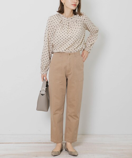 URBAN RESEARCH Sonny Label（アーバンリサーチサニーレーベル）の「ベイカーチノパンツ（チノパンツ・レディース・アイボリー/カーキ/キャメル/ネイビー・36/38）」の17枚目の写真