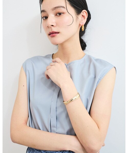 VIS（ビス）の「ニュアンスメタルバングル（バングル/リストバンド・レディース・ゴールド/シルバー・F）」の6枚目の写真