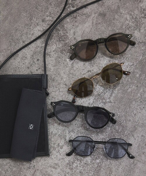 ADAM ET ROPE'（アダムエロペ）の「ケースセットクラウンフレームUVカットグラス（サングラス・レディース・ブラック/グレー・F）」の13枚目の写真