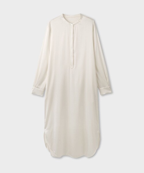 ROPE'(ロペ)の「GWIL SILK SATIN ONE PIECE|シルクサテンストレッチワンピース(シャツワンピース・レディース・ホワイト/ベージュ・F)」の2枚目の写真