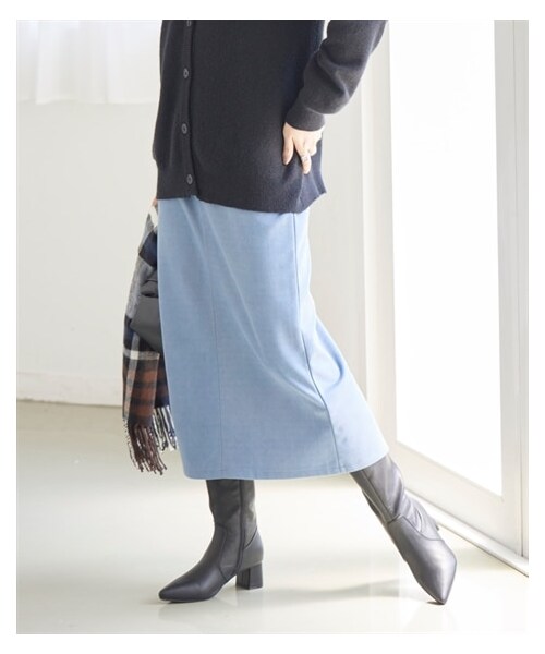 nissen（ニッセン）の「大きいサイズなめらか桃起毛フェイクスエードポンチタイトスカート（ゆったりヒップ）（スカート・レディース・クラウドブルー/ライトグレージュ/ライトピンク/モカブラウン・L/LL/3L/4L/5L/6L/8L/10L）」の18枚目の写真