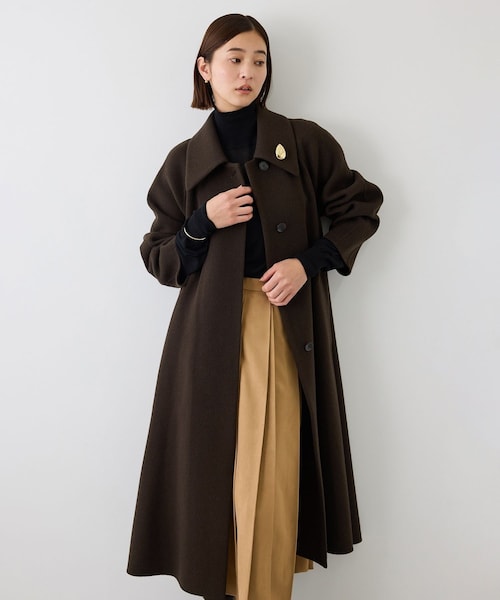 ROPE'(ロペ)の「カシミヤブレンドリバーステンカラーコート(ロング丈)(ステンカラーコート・レディース・ダークブラウン/ベージュ系・F)」の9枚目の写真