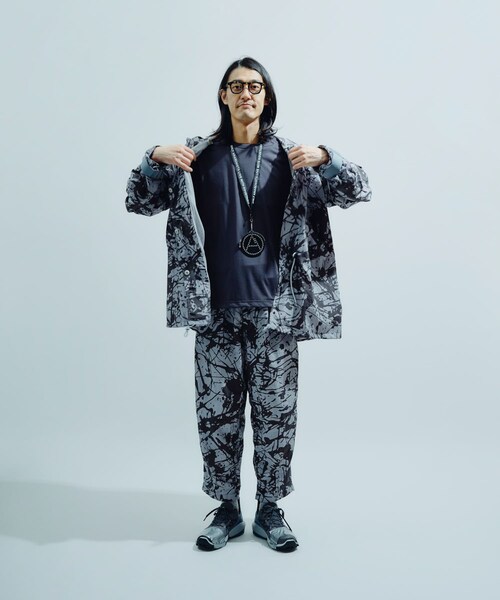 EKAL（エカル）の「mountain research　Splatrail Parka（マウンテンパーカー・メンズ・Gray CCL・S/M/L/XL）」の3枚目の写真