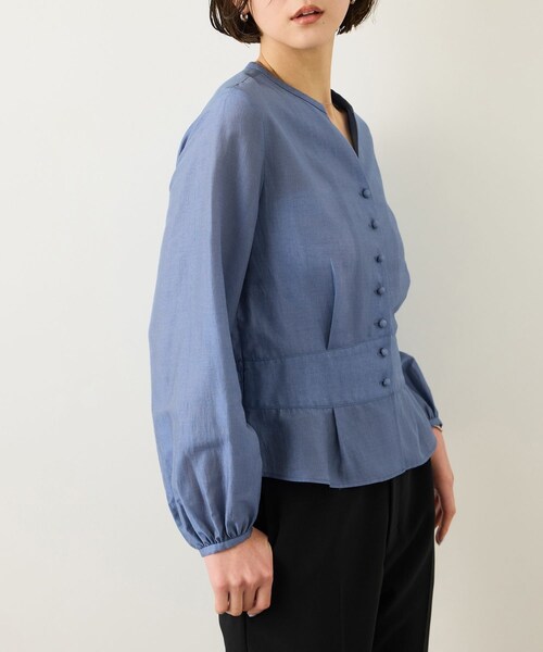 ROPE'（ロペ）の「カールマイヤーウエストタックペプラムブラウス/イージーケア（シャツ/ブラウス・レディース・ブルー系/ピンク系・36/38）」の7枚目の写真
