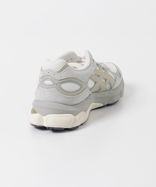 URBAN RESEARCH(アーバンリサーチ)の「ASICS GEL-NYC 2.0(スニーカー・メンズ・100 CREAM・26/26.5/27/27.5/28/28.5/29/29.5/30.5)」の9枚目の写真