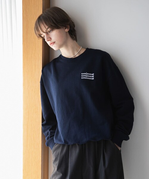 URBAN RESEARCH(アーバンリサーチ)の「『別注』Les Petits Basics×URBAN RESEARCH SWEAT(スウェット・レディース・F NAVY/K COFFEE・XS)」の7枚目の写真