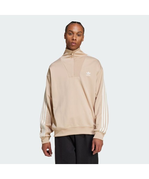 adidas（アディダス）の「アディカラー ファンネルネック