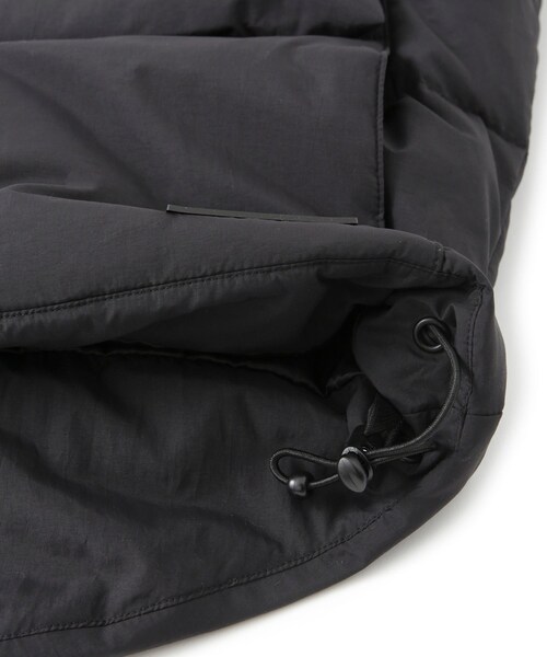 ADAM ET ROPE'(アダムエロペ)の「【Etudes Studio/エチュードストゥディオ】 DOWN JACKET SLEEVELESS(ダウンベスト・メンズ・ブラック・46/48)」の10枚目の写真