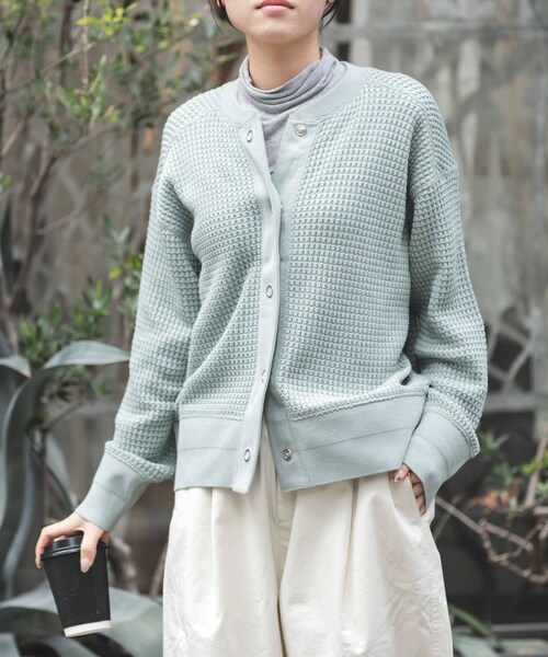 URBAN RESEARCH DOORS(アーバンリサーチドアーズ)の「FORK&SPOON ワッフルカーディガン(カーディガン/ボレロ・レディース・NAVY/BEIGE/MINT・1)」の4枚目の写真