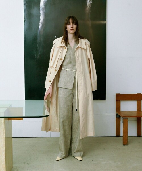 ADAM ET ROPE'（アダムエロペ）の「【EMOELLE】タスランナイロントレンチコート（トレンチコート・レディース・グレー/キナリ・36/38）」の8枚目の写真