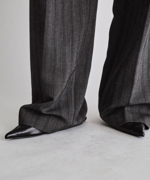 ADAM ET ROPE'（アダムエロペ）の「【EMOELLE】loafer pumps（パンプス・レディース・ブラック・36.0/37.0/38.0）」の7枚目の写真