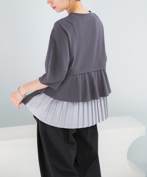 URBAN RESEARCH ROSSO（アーバンリサーチロッソ）の「ELENDEEK　SLIDE FLARE DOCKING CUT AND SEWN（Tシャツ/カットソー・レディース・O.WHT/GRY/BLK・Free）」の12枚目の写真