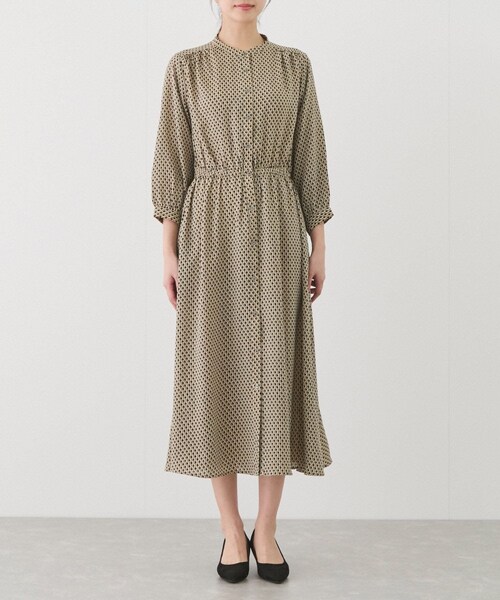 Jayro（ジャイロ）の「前開き幾何学柄ワンピース（ワンピース・レディース・ブラック/オフホワイト/レンガ系・M）」の17枚目の写真