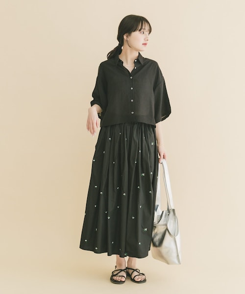 ITEMS URBANRESEARCH(アイテムズ アーバンリサーチ)の「ドットボタンハンソデシアーシャツ(シャツ/ブラウス・レディース・OFF/BLK/BRN/BLU・Free)」の16枚目の写真