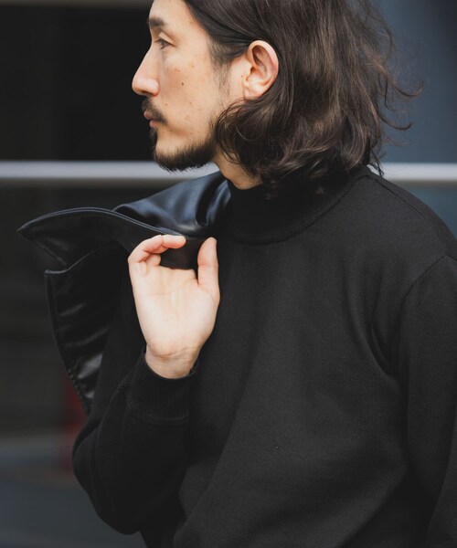 ITEMS URBANRESEARCH(アイテムズ アーバンリサーチ)の「SILK×WOOL MIX ハイネックセーター(ニット/セーター・メンズ・BGD/NVY/BLK・M/L)」の5枚目の写真