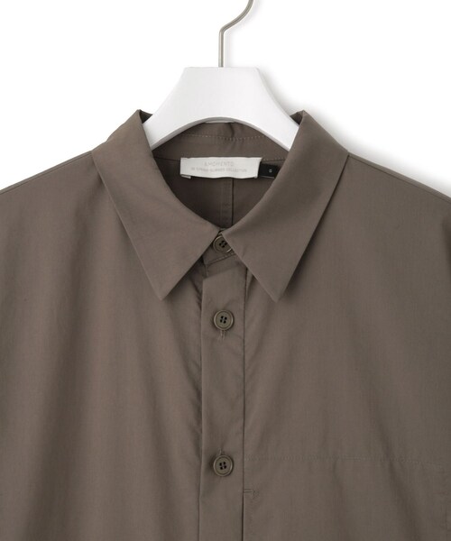 ADAM ET ROPE'(アダムエロペ)の「【AMOMENTO(アモーメント)】POCKET JUMPSUIT(つなぎ/オールインワン・レディース・カーキ・S)」の4枚目の写真