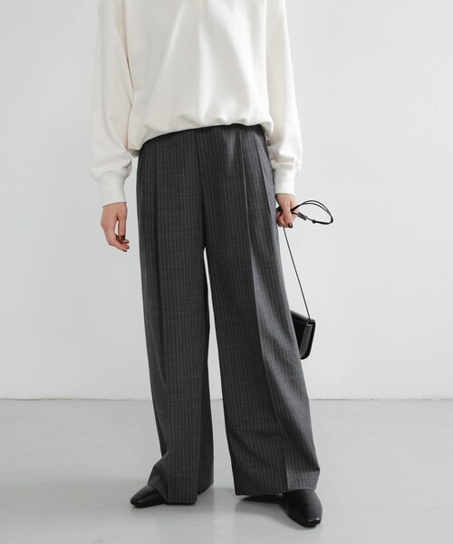 URBAN RESEARCH（アーバンリサーチ）の「ウールブレンドワイドストレートパンツ（その他パンツ・レディース・GRY STRIPE/BLACK・36/38/40）」の18枚目の写真