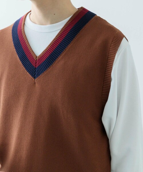 ITEMS URBANRESEARCH（アイテムズ アーバンリサーチ）の「ガーター編みチルデンニットベスト（ベスト・メンズ・BRN/NTL・M/L）」の10枚目の写真