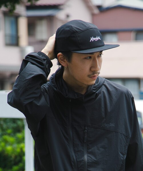 URBAN RESEARCH（アーバンリサーチ）の「Afterglow　5PANEL LOGOCAP（キャップ・メンズ・BLACK・FREE）」の6枚目の写真