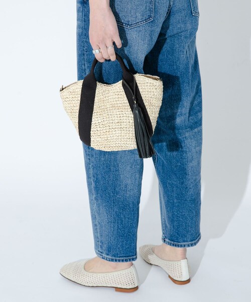 URBAN RESEARCH Sonny Label（アーバンリサーチサニーレーベル）の「VIOLAd’ORO　SANDRO V-8247（かごバッグ・レディース・nat×blk/nat×gold/br×gold・one）」の5枚目の写真