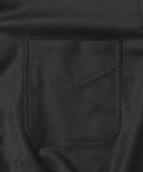 URBAN RESEARCH(アーバンリサーチ)の「THE DAY WOOL SILK CHORE JACKET(カバーオール・メンズ・BLACK/CHARCOAL・1/2)」の5枚目の写真