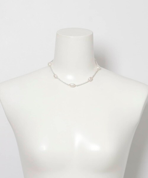 URBAN RESEARCH（アーバンリサーチ）の「PLOW　Pearl Necklace（ネックレス・レディース・Pearl SV・-）」の8枚目の写真