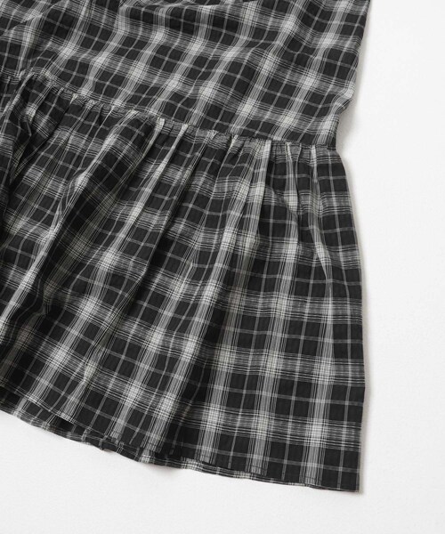 URBAN RESEARCH（アーバンリサーチ）の「サッカーチェックワンピース（ワンピース・レディース・BLACK/NAVY・Free）」の14枚目の写真