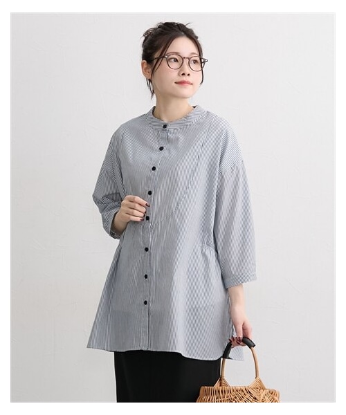 nissen（ニッセン）の「【マタニティウェア・授乳服】７分袖サイドギャザーブラウス（産前・産後）（マタニティウェア/グッズ・レディース・ネイビーストライプ/黒/ベージュ・マタニティM/マタニティL/マタニティLL/マタニティ3L/マタニティ4L）」の13枚目の写真