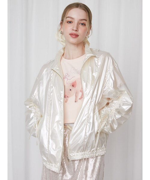 CALNAMUR（カルナムール）の「METTALLIC VOLUME BLOUSON/メタリックボリュームブルゾン（ブルゾン・レディース・アイボリー/ピンク/ミックス・F）」の2枚目の写真