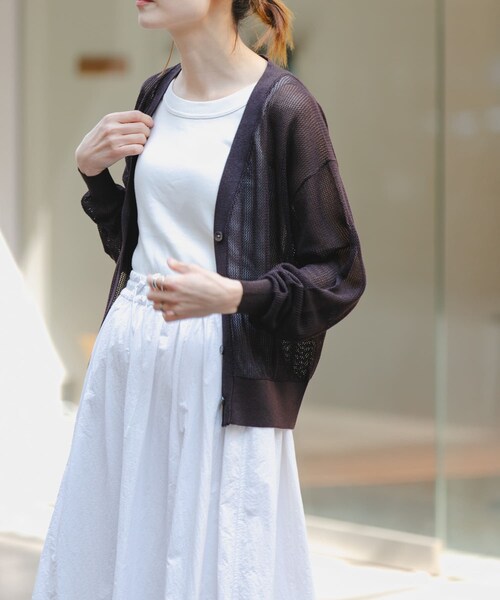 URBAN RESEARCH DOORS（アーバンリサーチドアーズ）の「FORK&SPOON　ペーパーニットカーディガン（カーディガン/ボレロ・レディース・IVORY/BROWN/BLUE・1）」の2枚目の写真