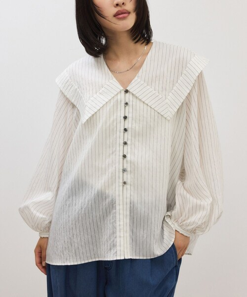 ADAM ET ROPE'(アダムエロペ)の「ワイドカラーブラウス(シャツ/ブラウス・レディース・ホワイト系/ベージュ系・F)」の11枚目の写真